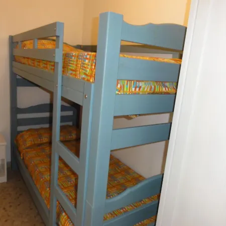 Beachfront Flat With Terrace Lägenhet *