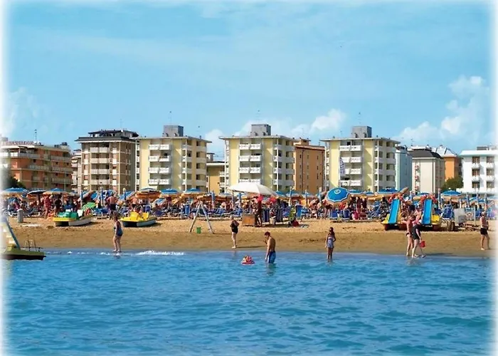 아파트 Beachfront Flat With Terrace *