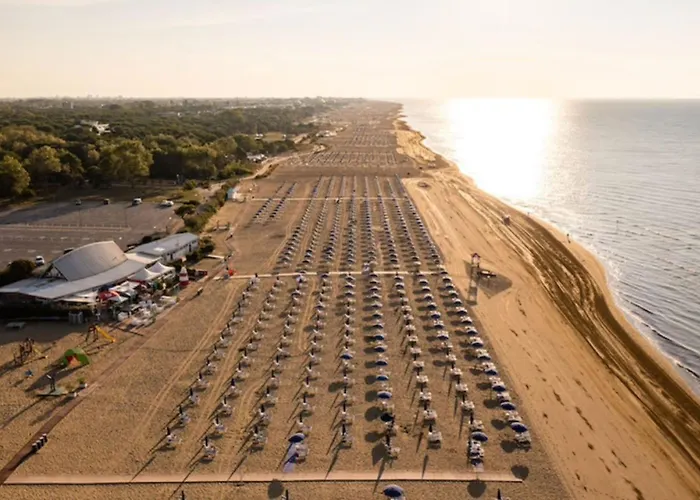 Beachfront Flat With Terrace * Bibione